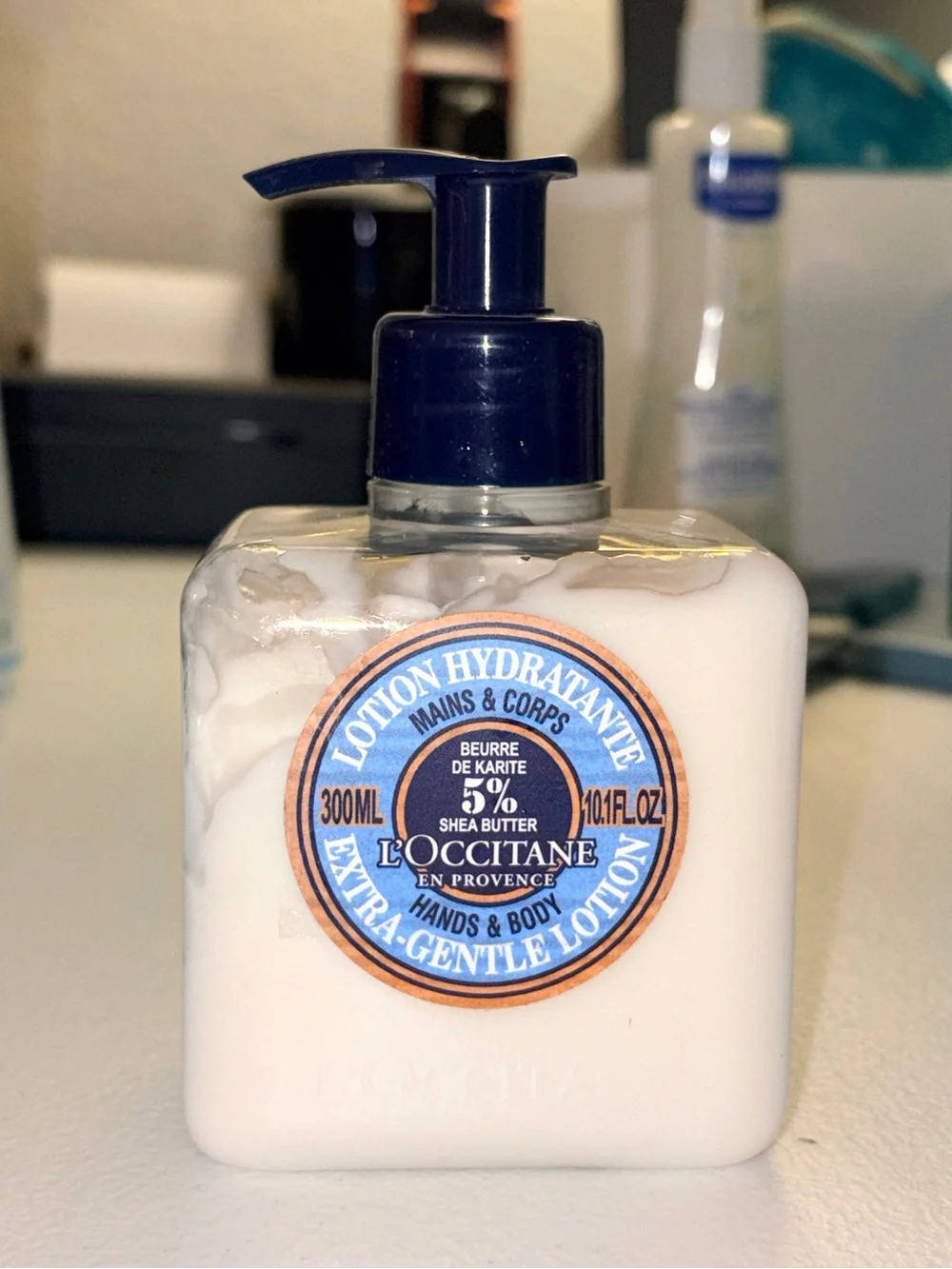 L'Occitane Shea Butter Extra-Gentle Hand & Body Lotion — Cream